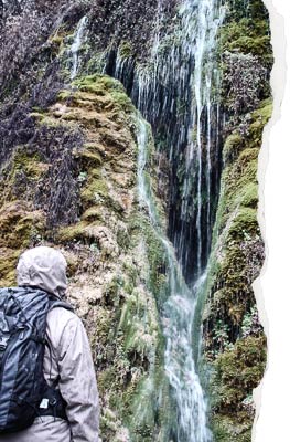 Cuevas junto a Cívica, agua subterranea